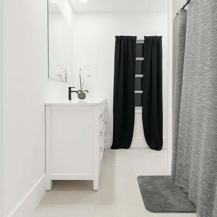 Photo of Bathroom in Wynwood Art District