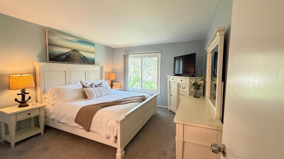 Photo of Bedroom in Bayview