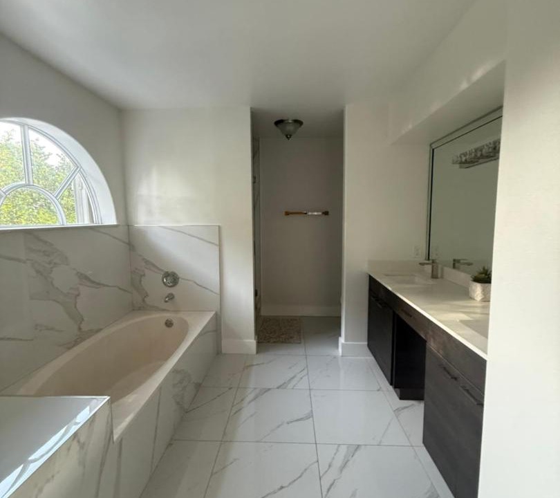 Photo of Bathroom in Miami Gardens