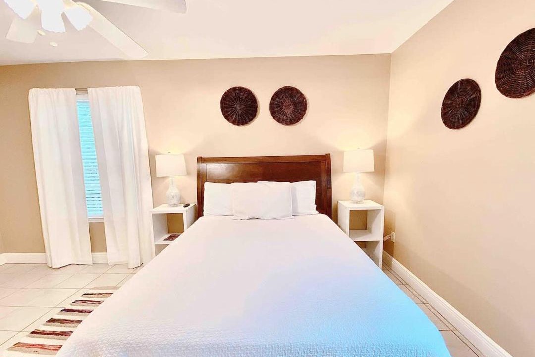 Photo of Bedroom in Tallahassee