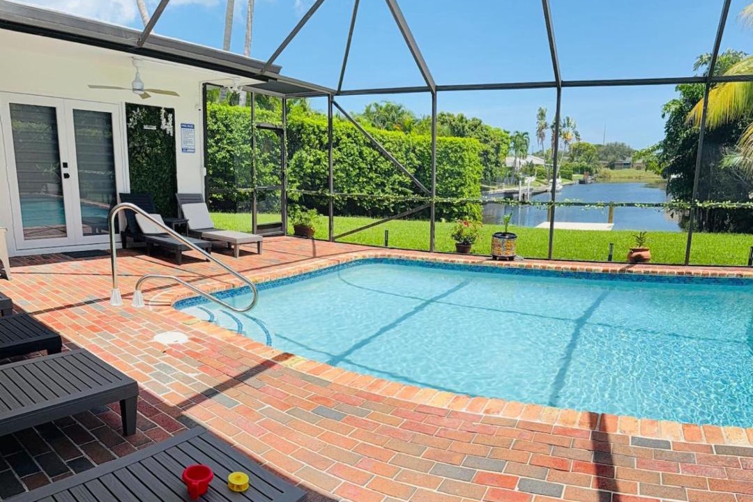 Photo of Patio Balcony in Lake Clarke Shores