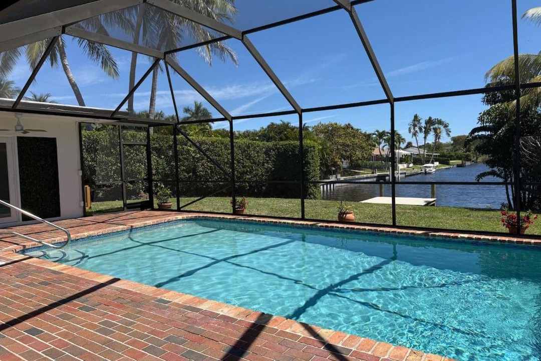 Photo of Patio Balcony in Lake Clarke Shores