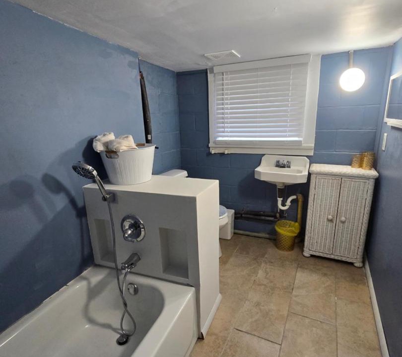 Photo of Bathroom in Mobile