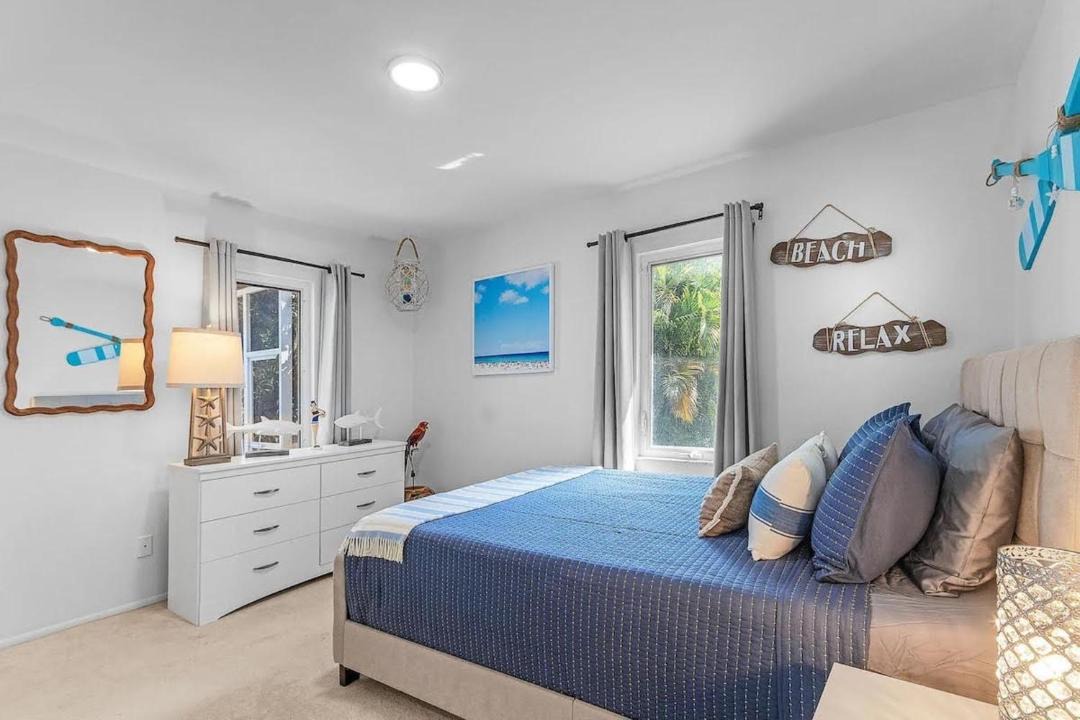 Photo of Bedroom in Pelican