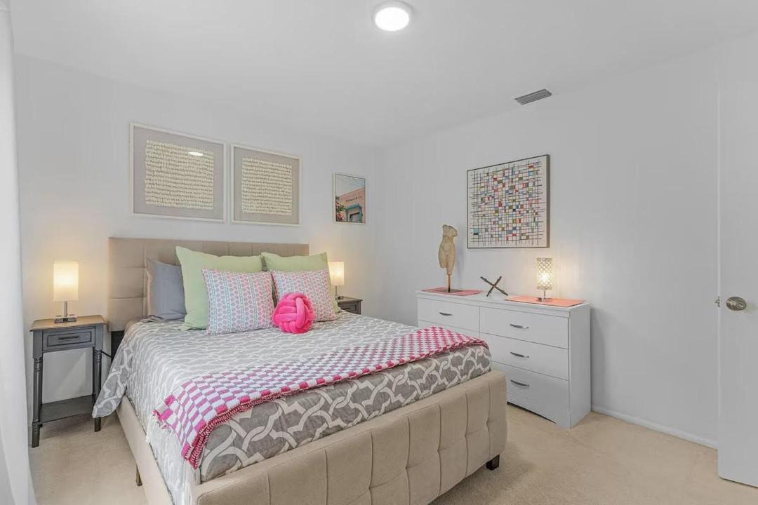 Photo of Bedroom in Pelican