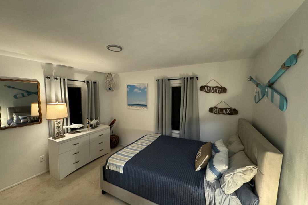 Photo of Bedroom in Pelican
