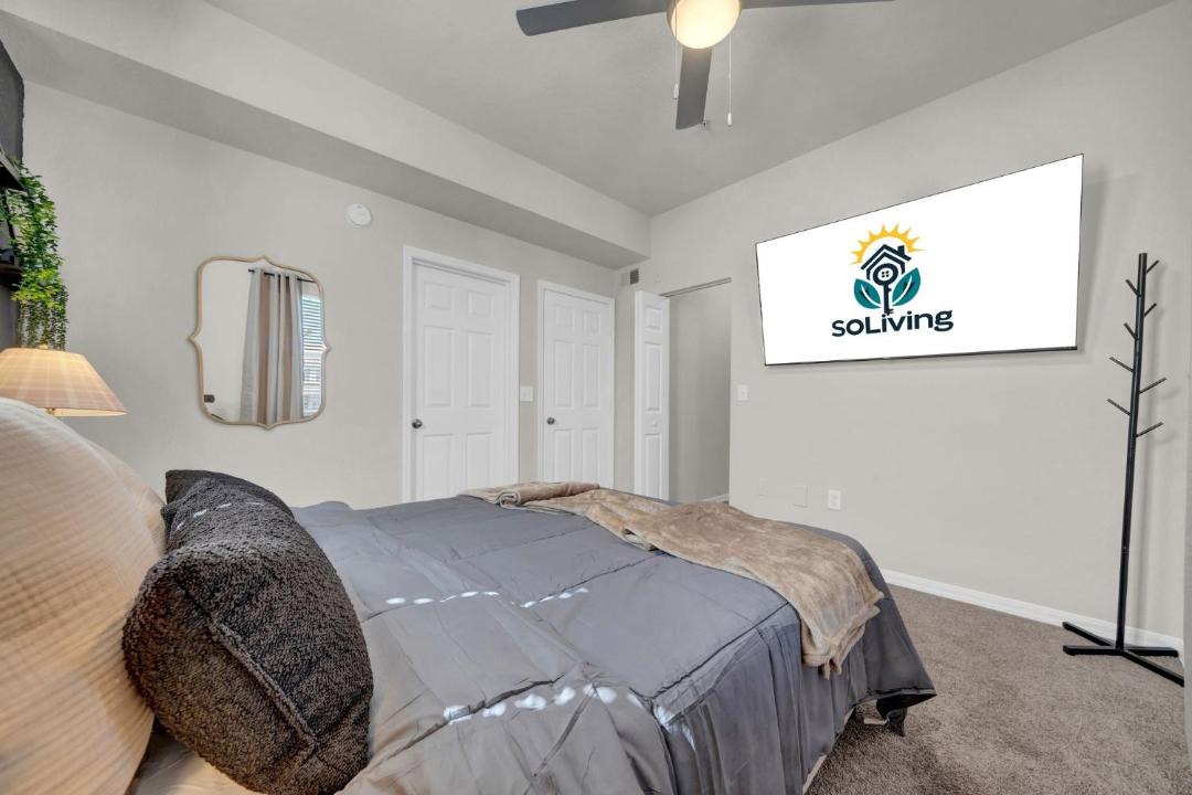 Photo of Bedroom in Westchase