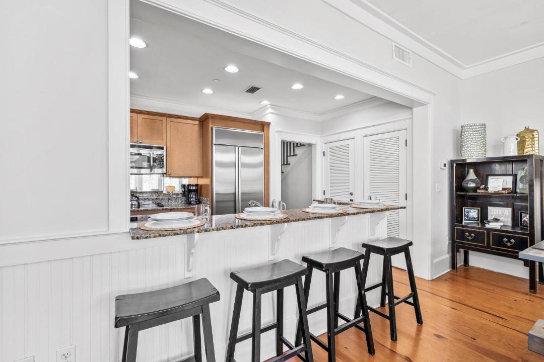 Photo of Kitchen in Beach District