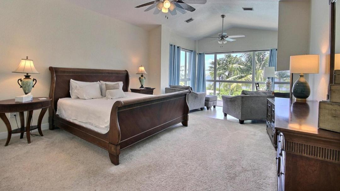 Photo of Bedroom in Rock Harbor