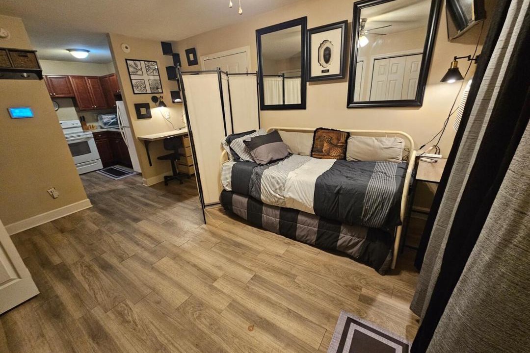 Photo of Bedroom in Tallahassee