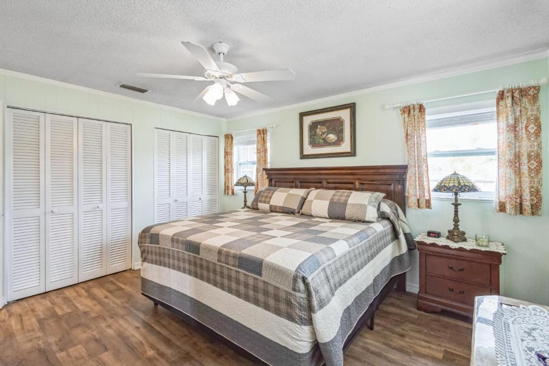 Photo of Bedroom in Buckhead Ridge