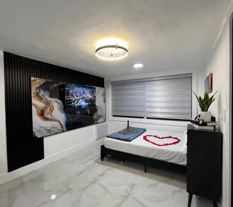 Photo of Bedroom in West Hollywood