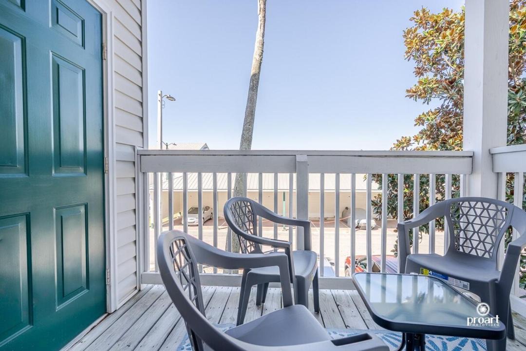 Photo of Patio Balcony in Indian Bayou