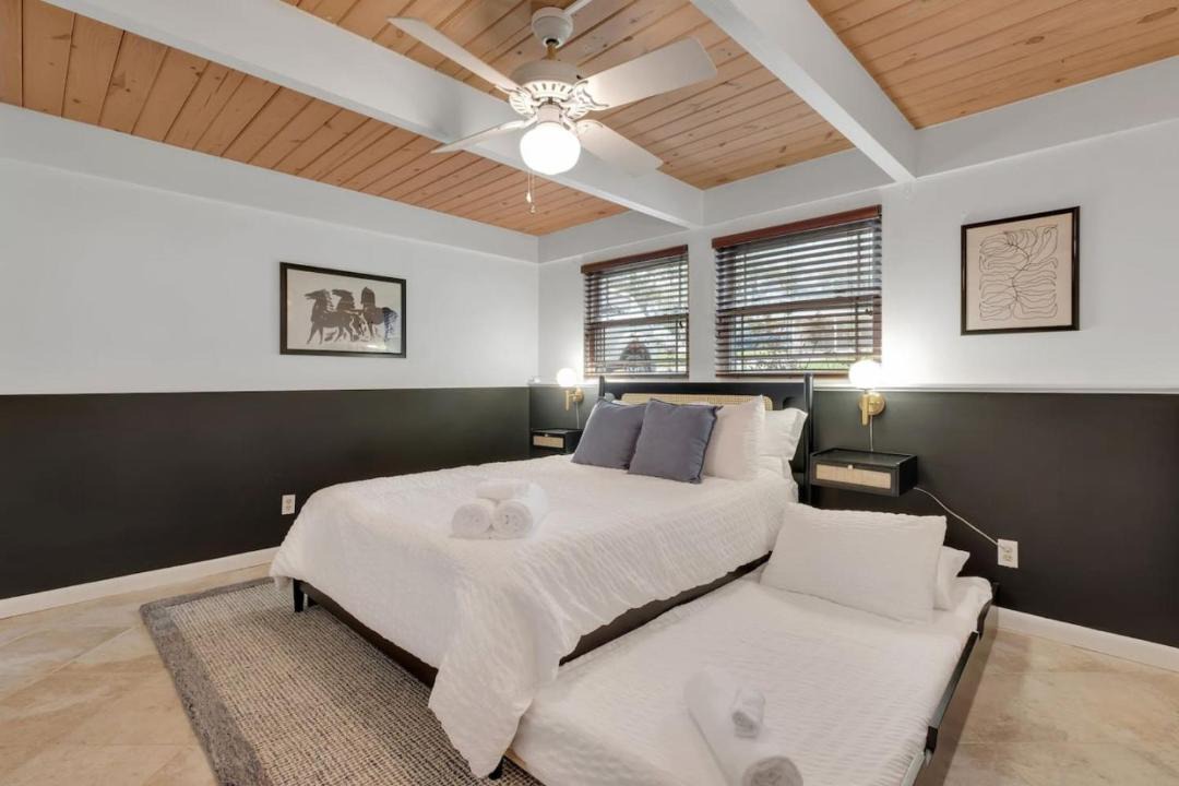 Photo of Bedroom in Tallahassee