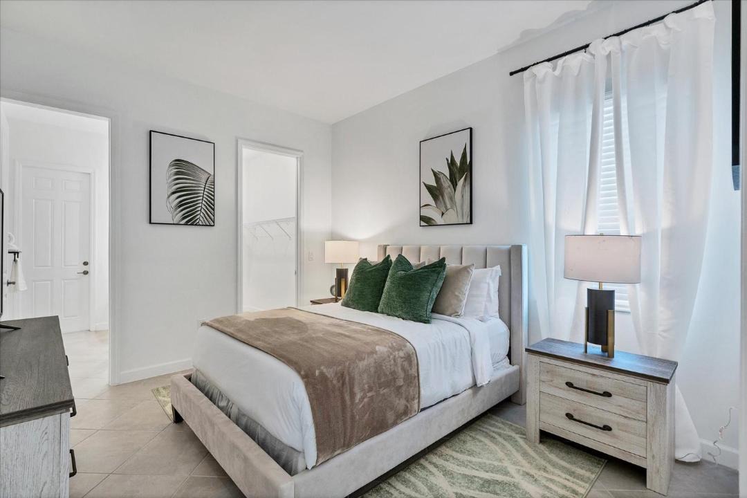 Photo of Bedroom in South Gulf Cove