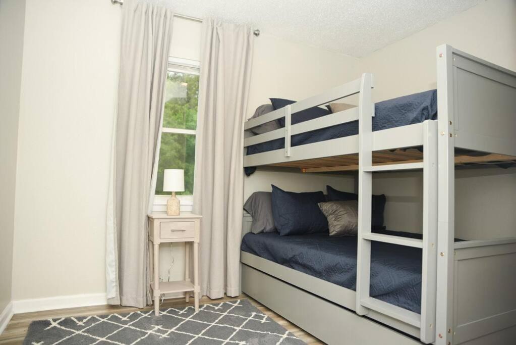 Photo of Bedroom in Grand Bay