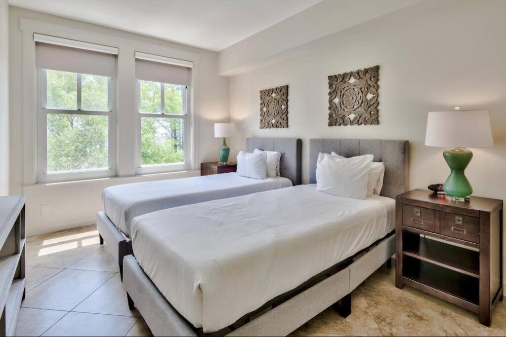 Photo of Bedroom in Baytowne Wharf