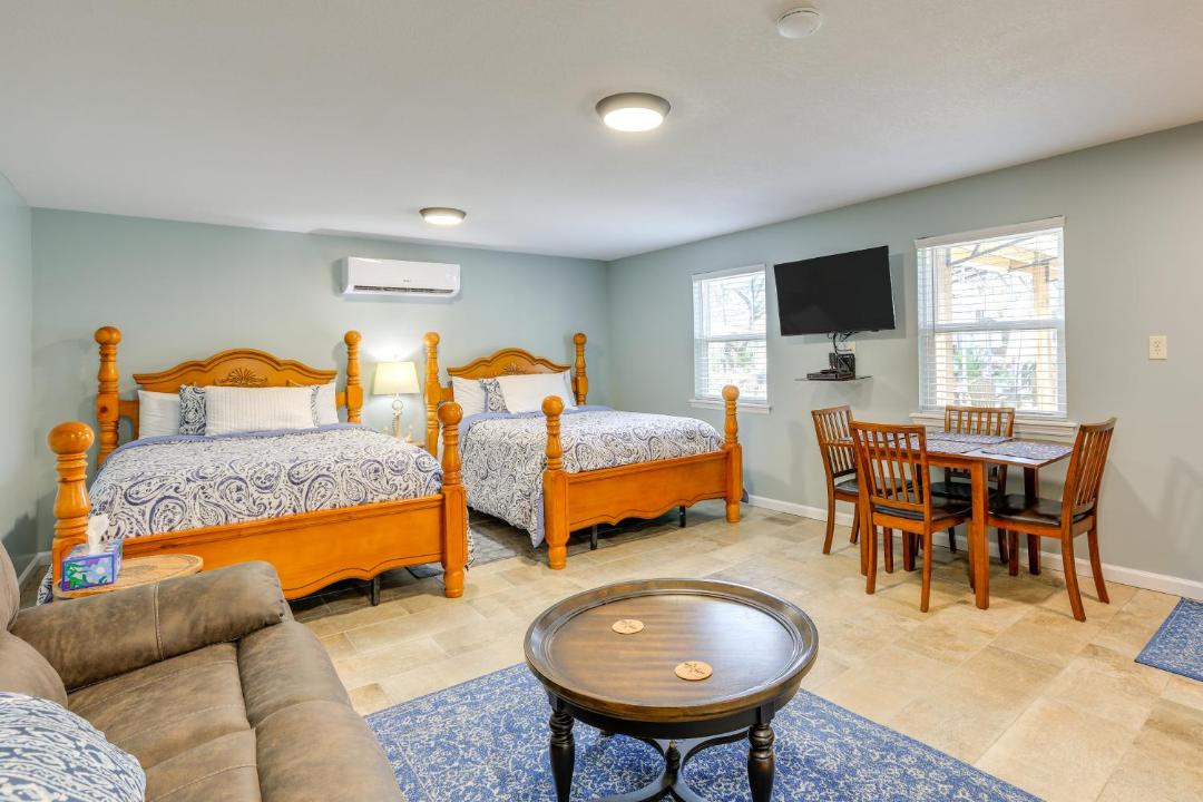 Photo of Bedroom in Steinhatchee