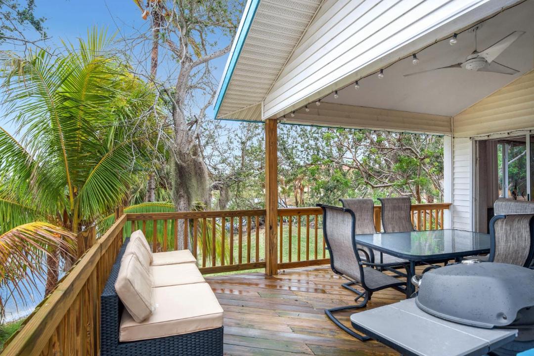 Photo of Patio Balcony in Mid Island