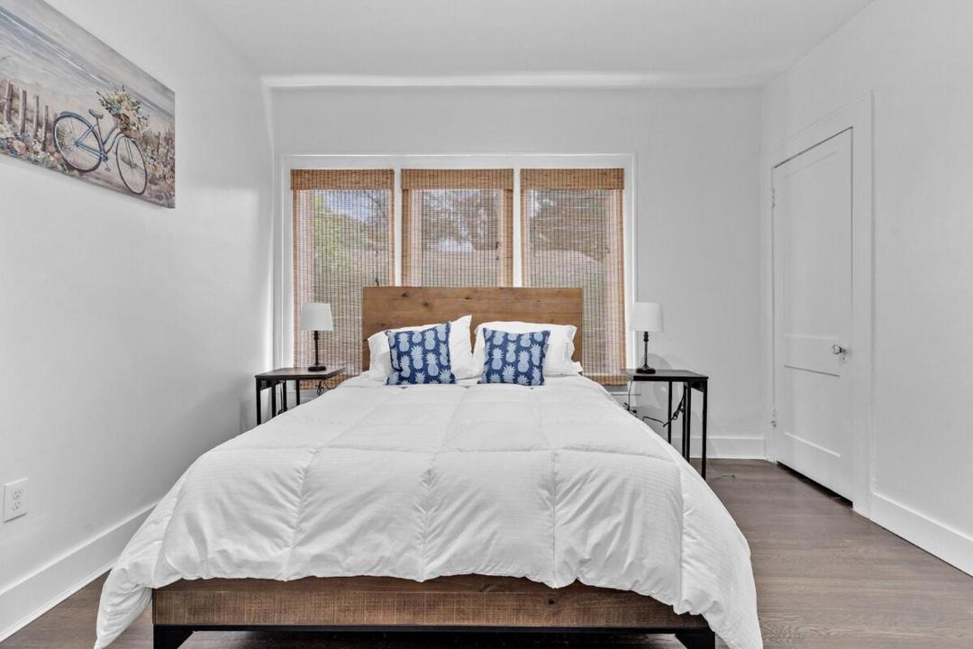 Photo of Bedroom in Miami Shores