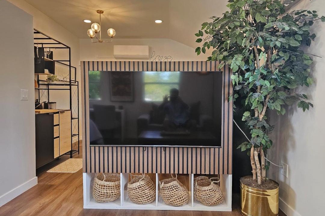 Photo of Livingroom in Meadowlawn