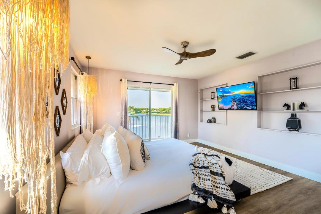 Photo of Bedroom in Florida North Atlantic Coast