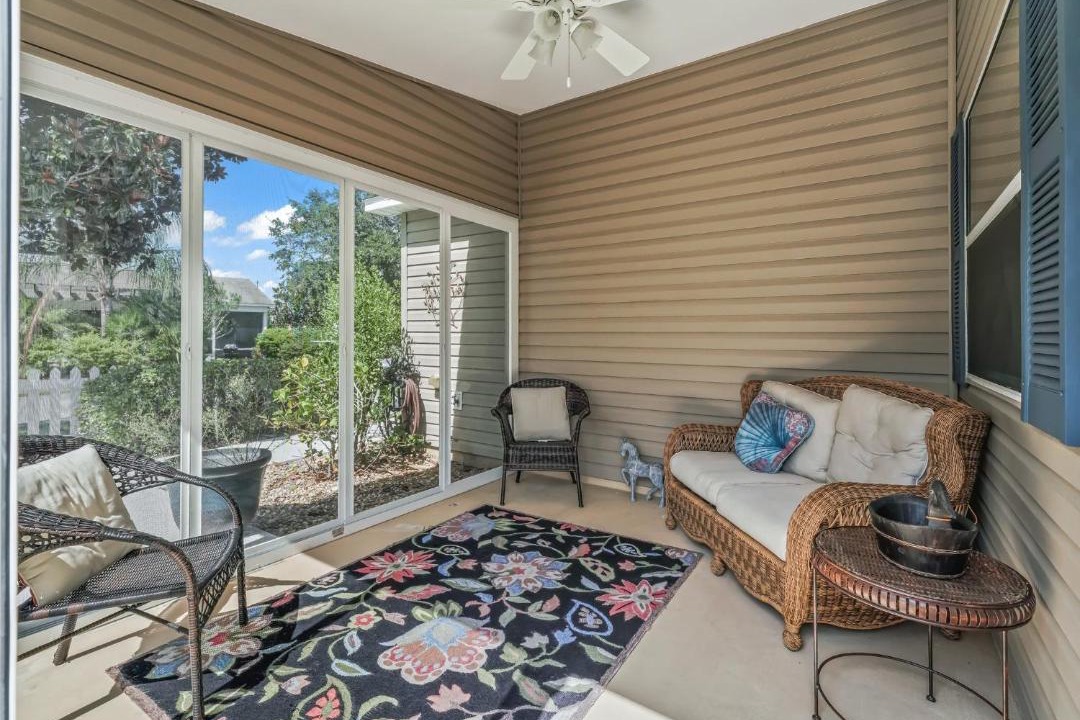Photo of Patio Balcony in Duval