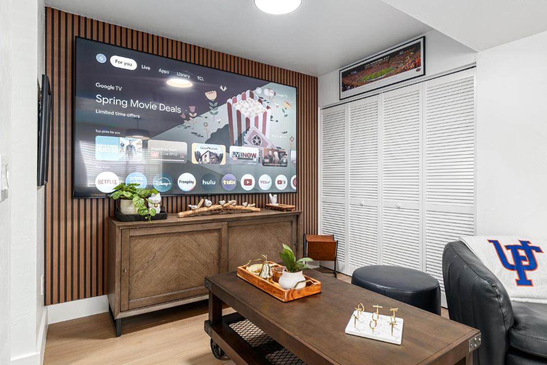 Photo of Livingroom in Gainesville