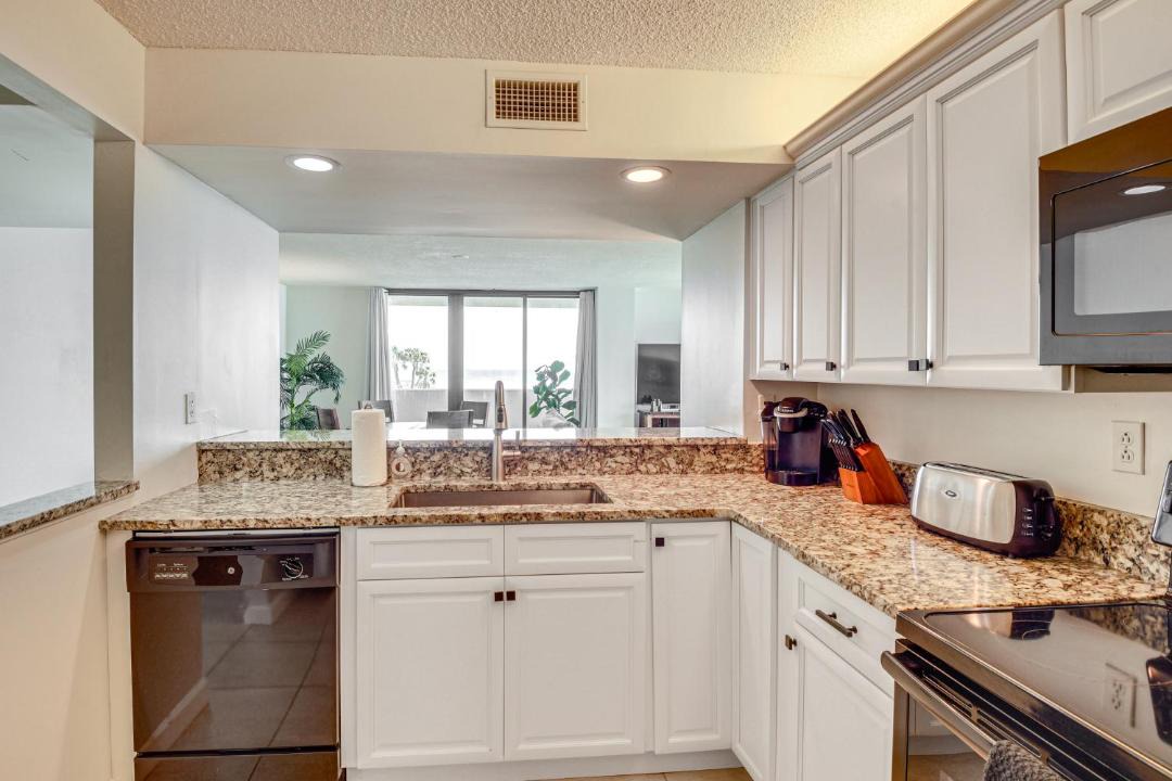 Photo of Kitchen in Daytona Beach