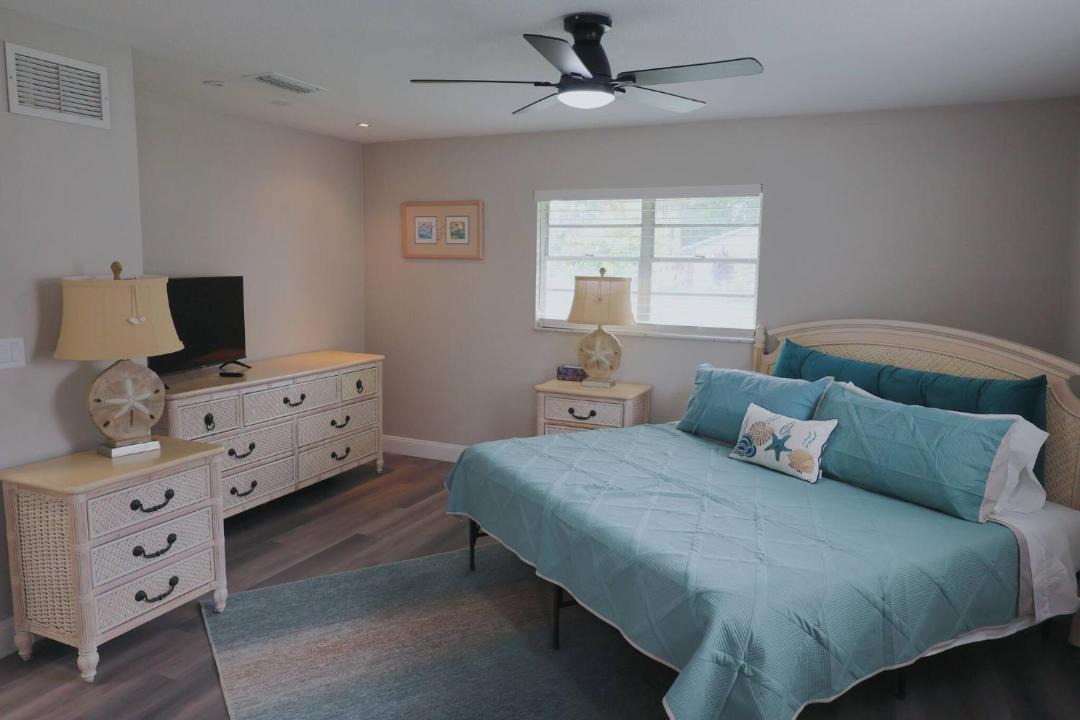 Photo of Bedroom in South Daytona