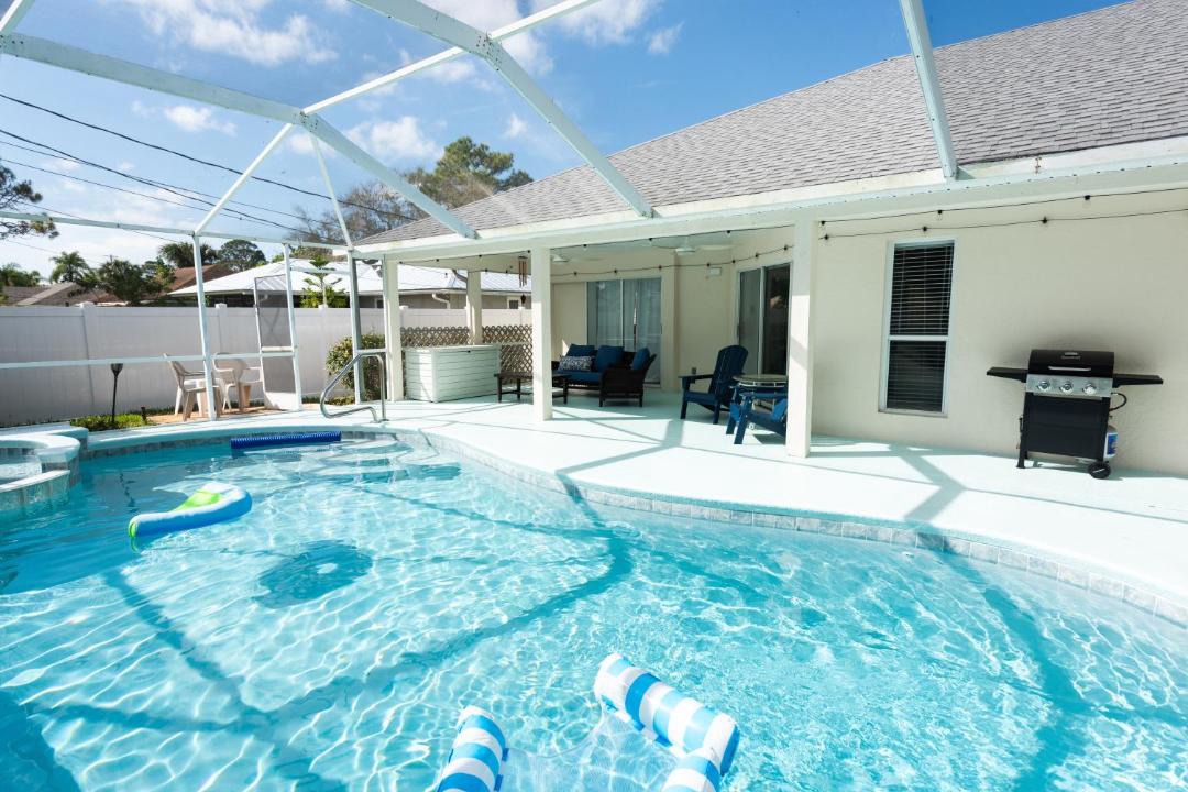 Photo of Others in Florida Ridge