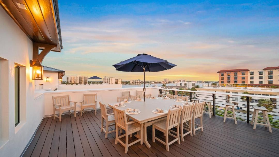 Photo of Patio Balcony in Bay Esplanade