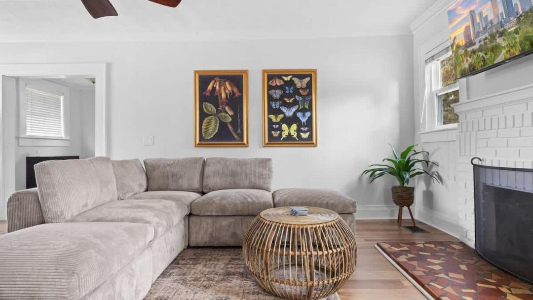 Photo of Livingroom in Riverside Heights