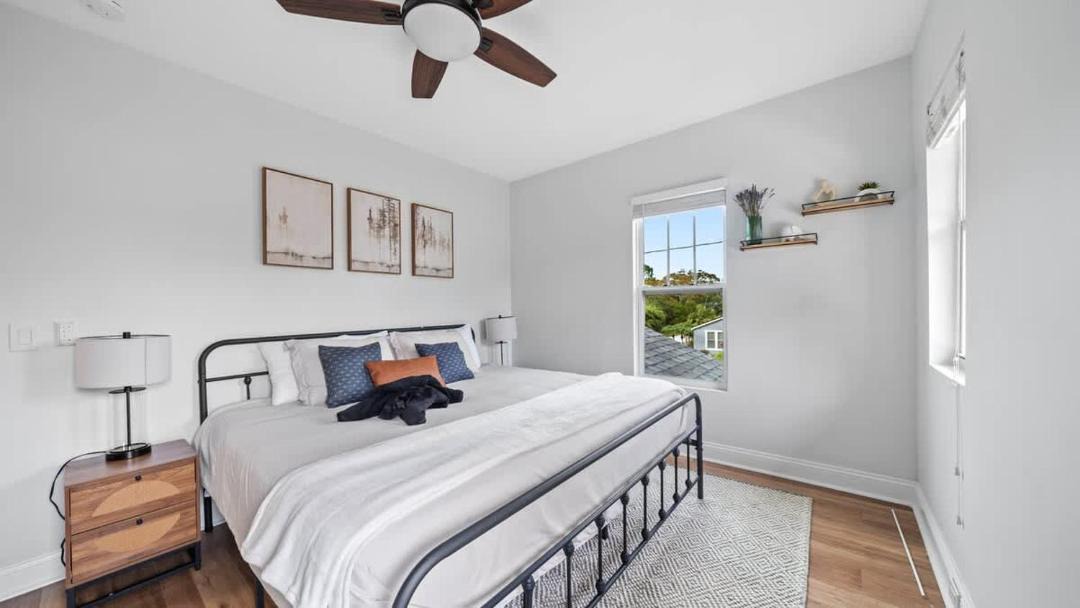 Photo of Bedroom in Riverside Heights