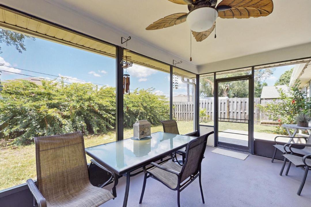 Photo of Patio Balcony in Sebastian Highlands