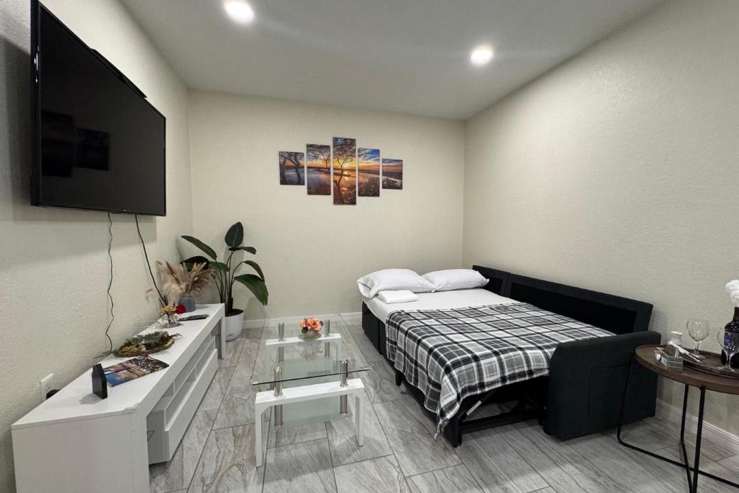 Photo of Bedroom in Lehigh Acres