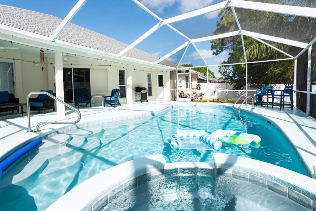 Photo of Others in Florida Ridge