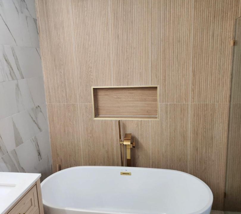 Photo of Bathroom in Largo