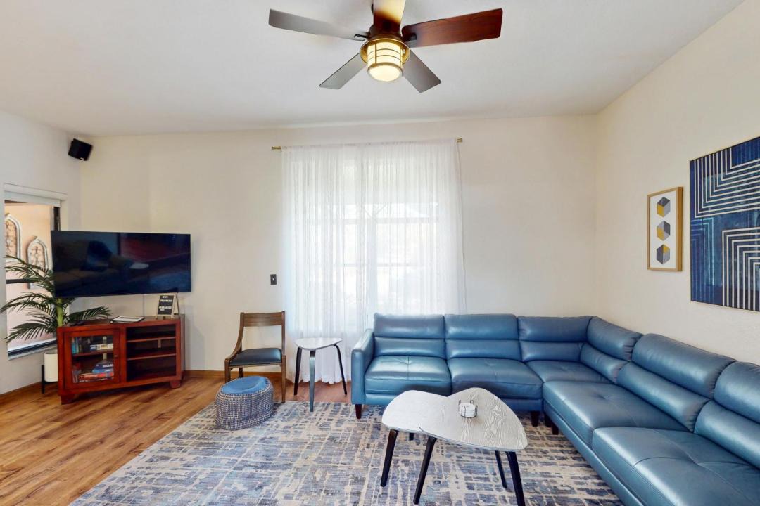 Photo of Livingroom in Palm Harbor