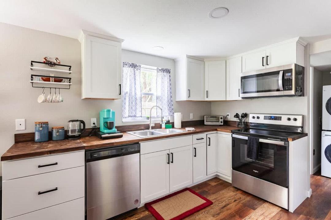 Photo of Kitchen in Gainesville