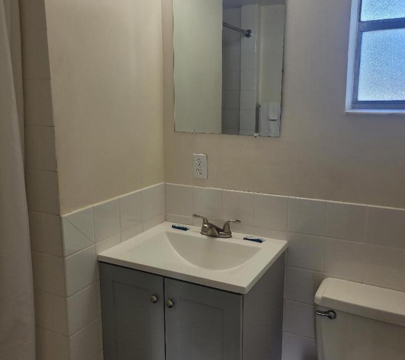 Photo of Bathroom in Old Northwood Historic District