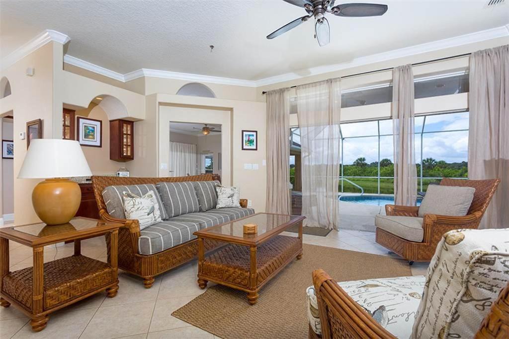 Photo of Livingroom in Painters Walk