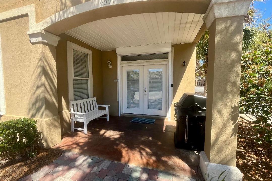 Photo of Patio Balcony in Villages of Crystal Beach
