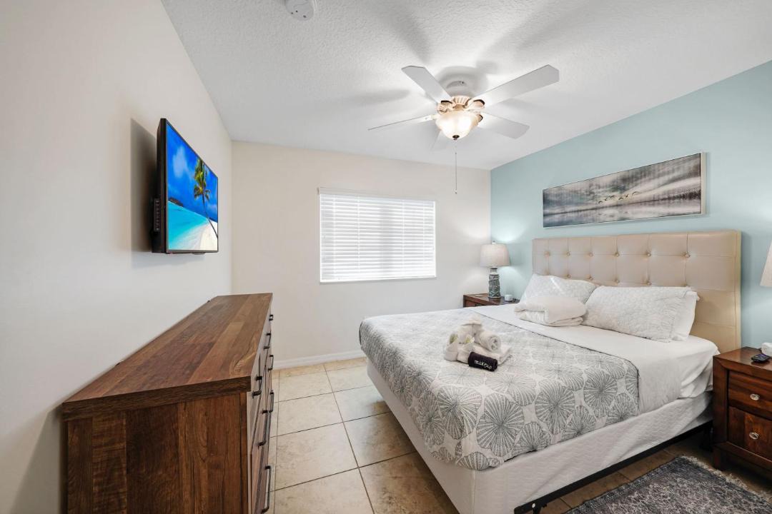 Photo of Bedroom in Cypress Point
