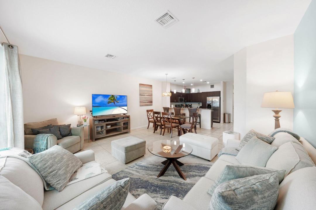 Photo of Livingroom in Cypress Point