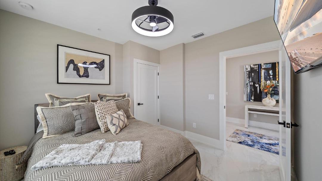 Photo of Bedroom in Downtown
