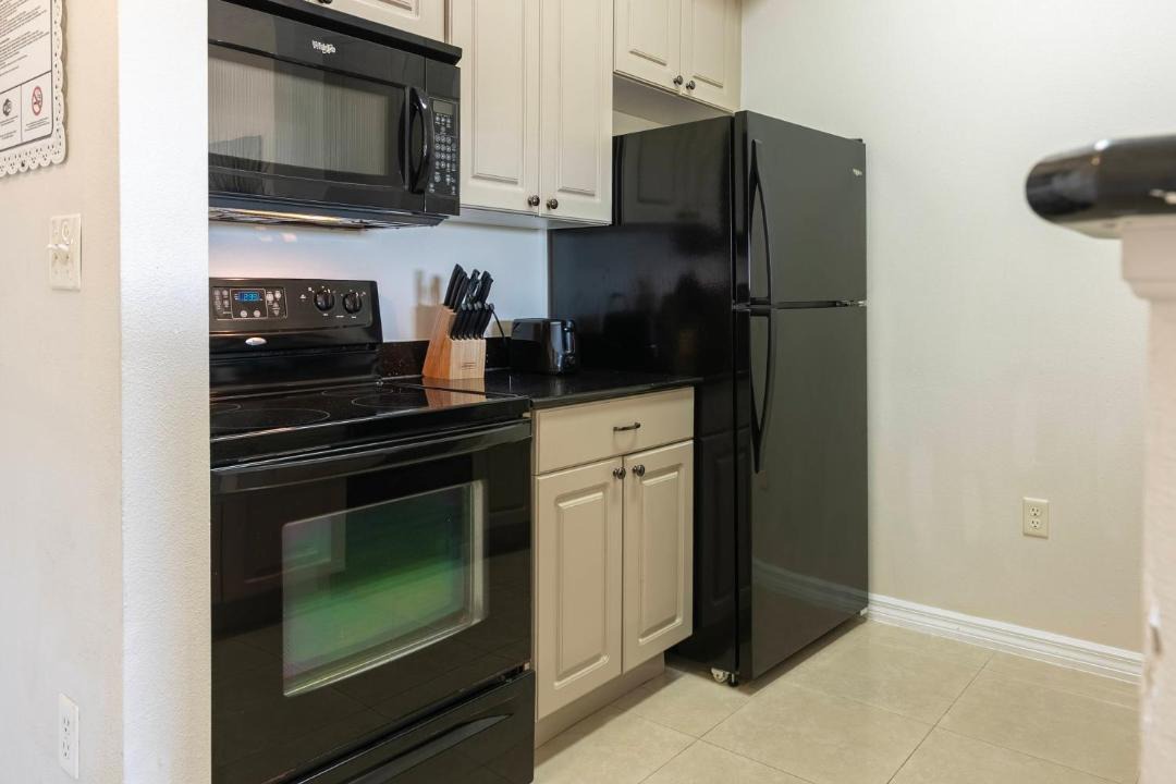 Photo of Kitchen in Florida Center