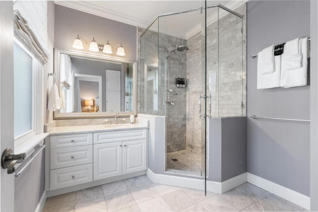 Photo of Bathroom in Haile Plantation