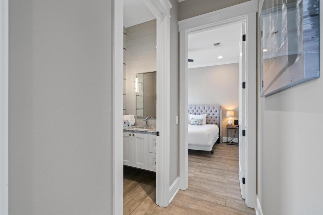 Photo of Bedroom in Navarre Beach