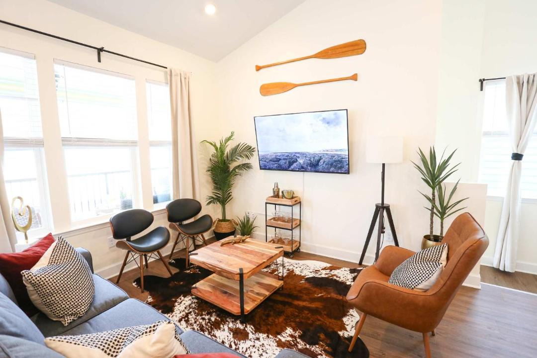 Photo of Livingroom in Pleasant Street